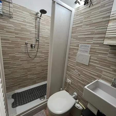 A Casa Di Nonna Elza * La Spezia